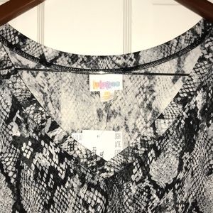NWT LulaRoe Emily Dress In fabulous SnakePrint